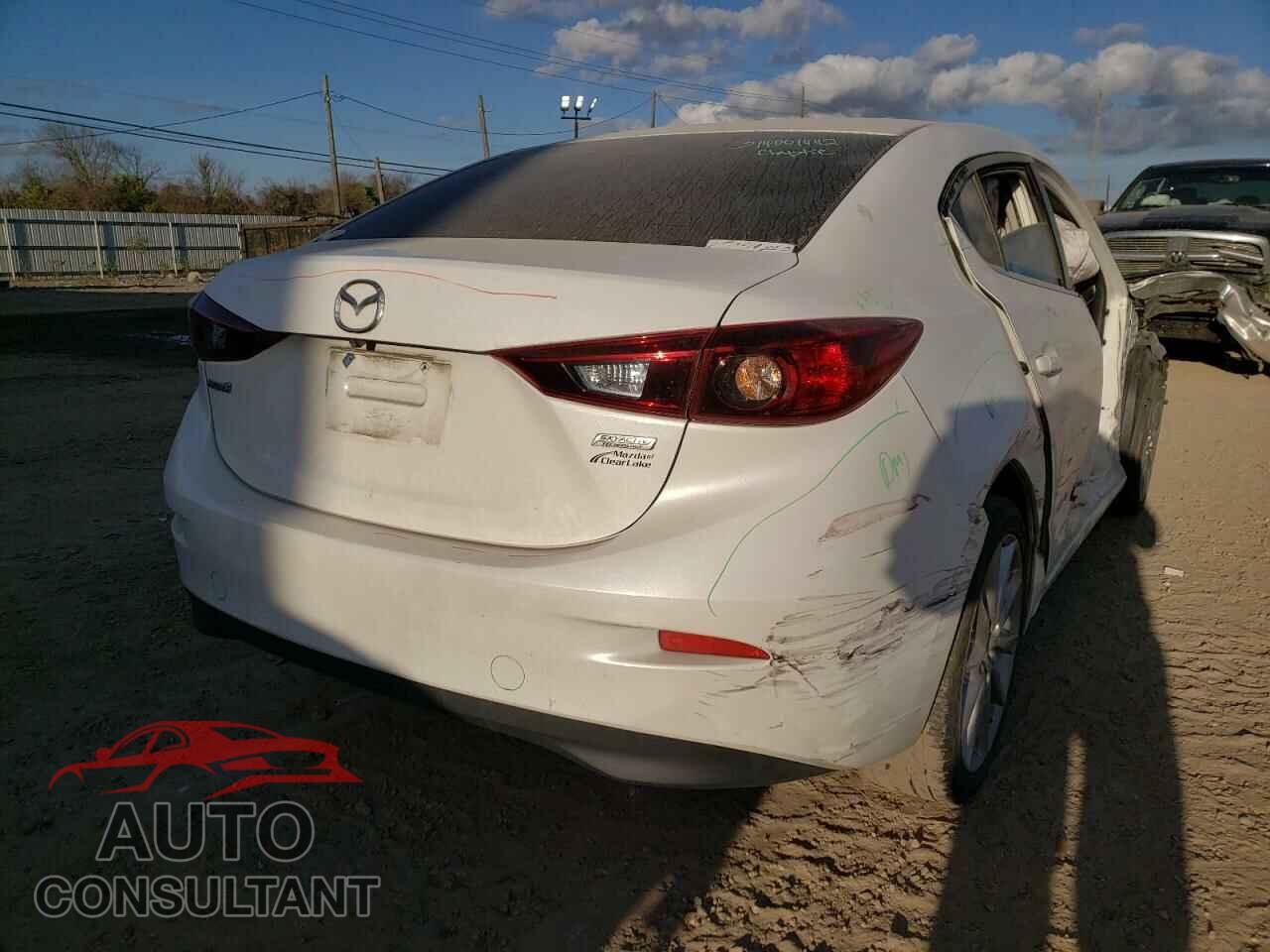 MAZDA 3 2017 - 3MZBN1V7XHM114101