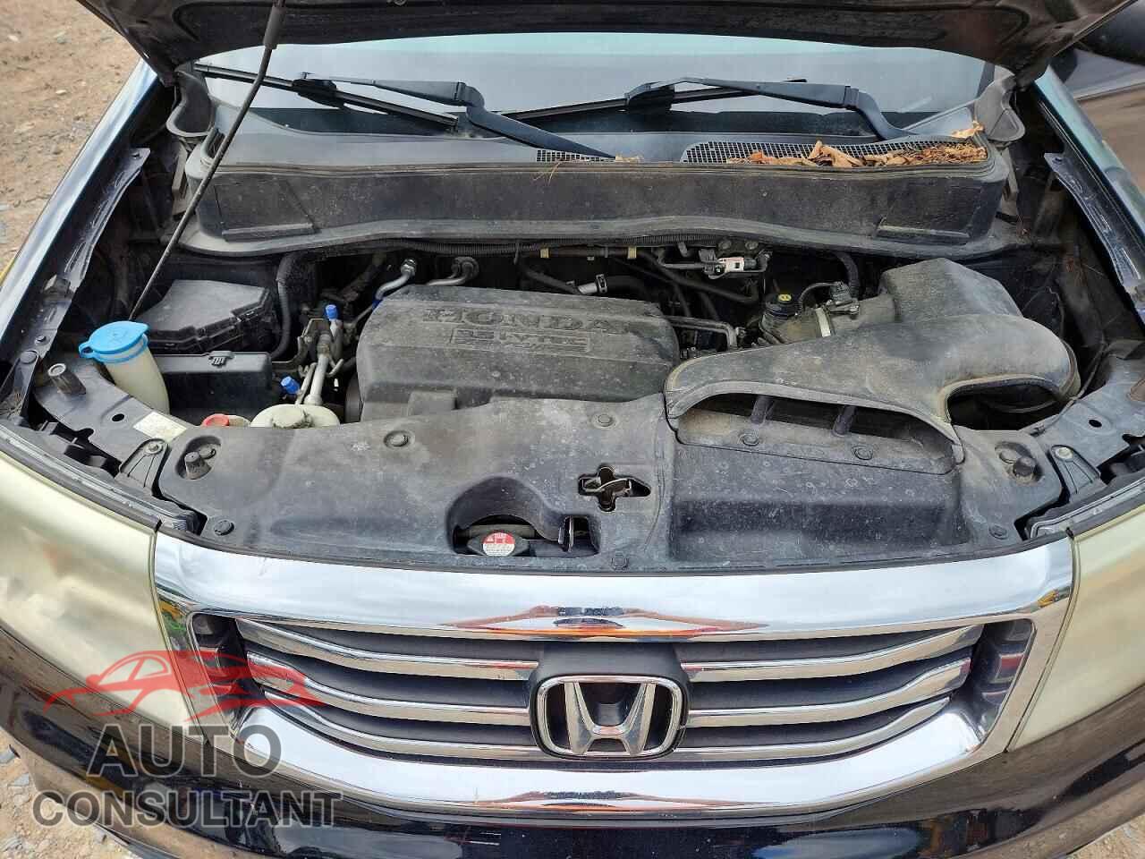 HONDA PILOT 2015 - 5FNYF4H90FB041377