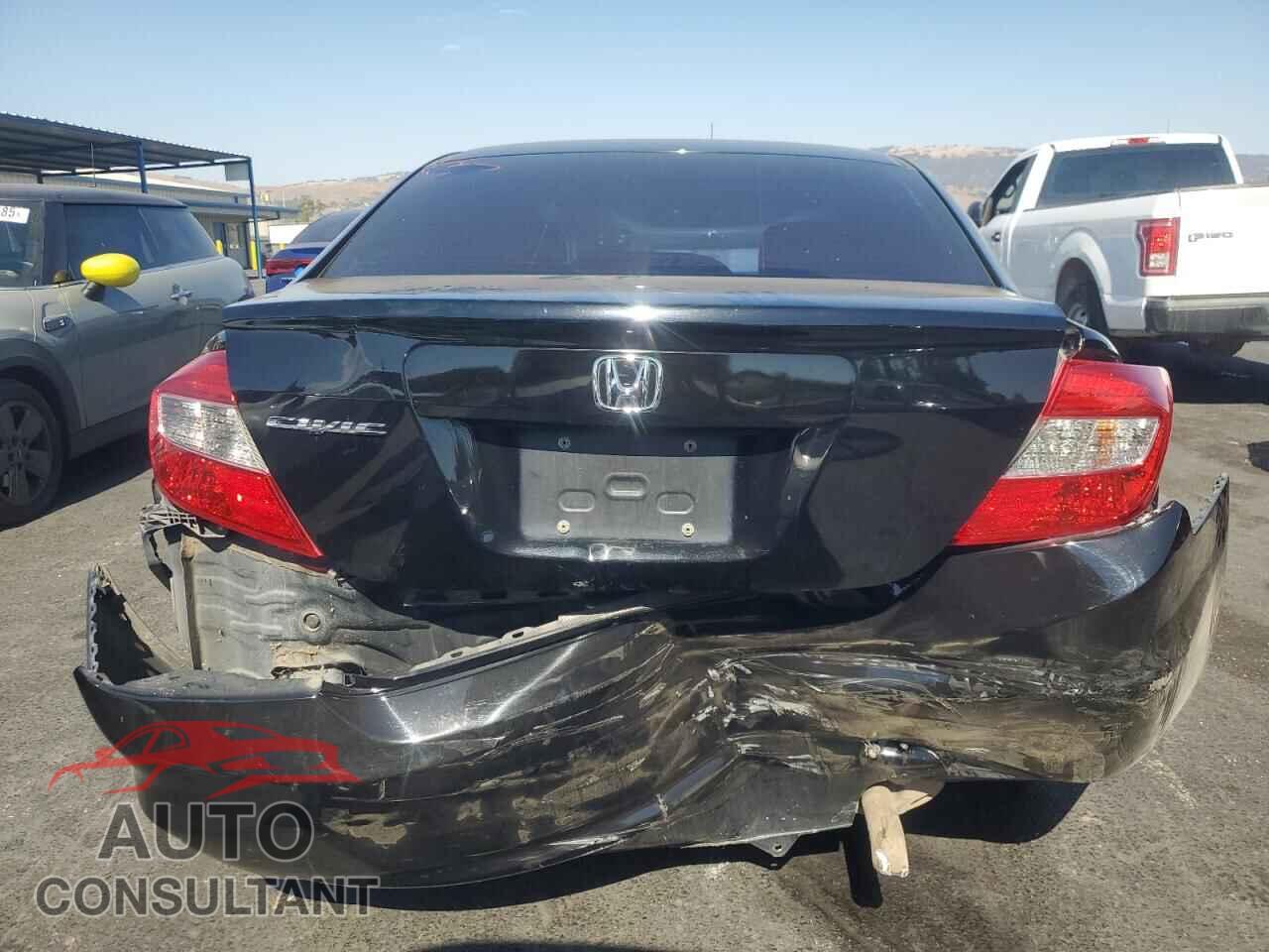 HONDA CIVIC 2012 - 19XFB2F58CE389906