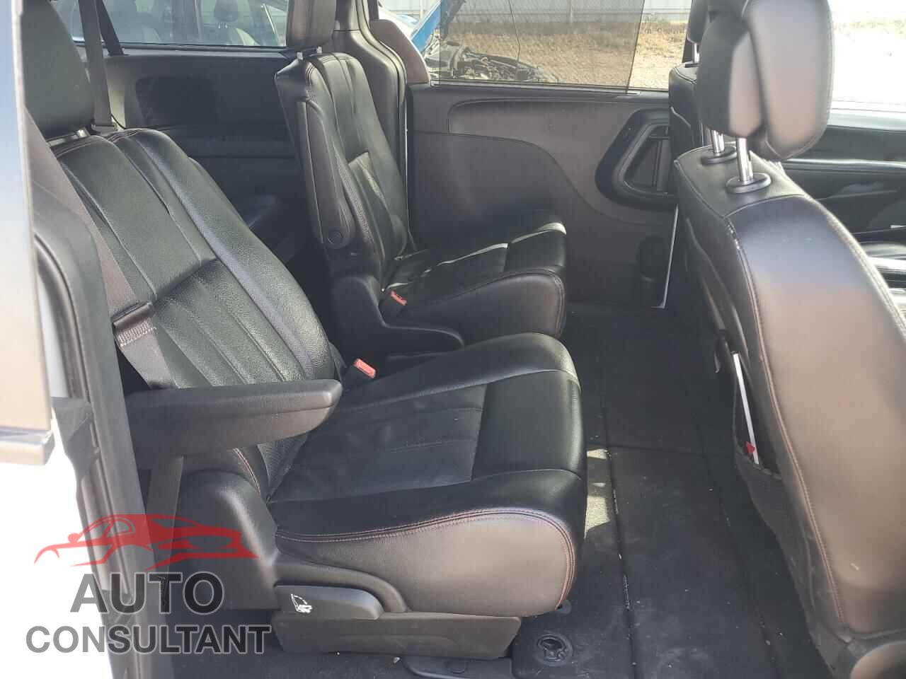 DODGE CARAVAN 2018 - 2C4RDGEG8JR324542