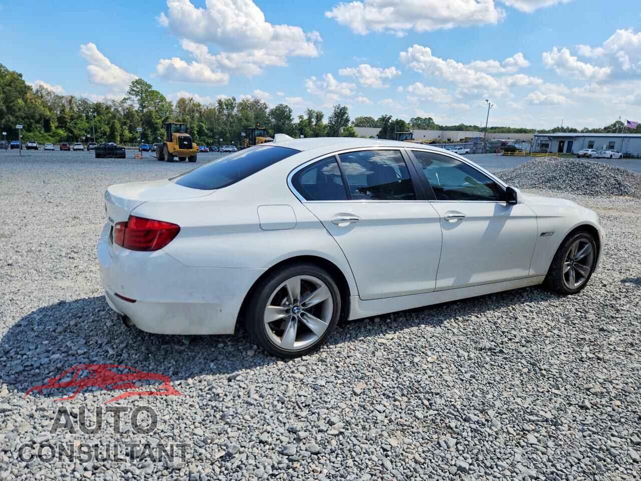 BMW 5 SERIES 2013 - WBAFR7C51DC819245