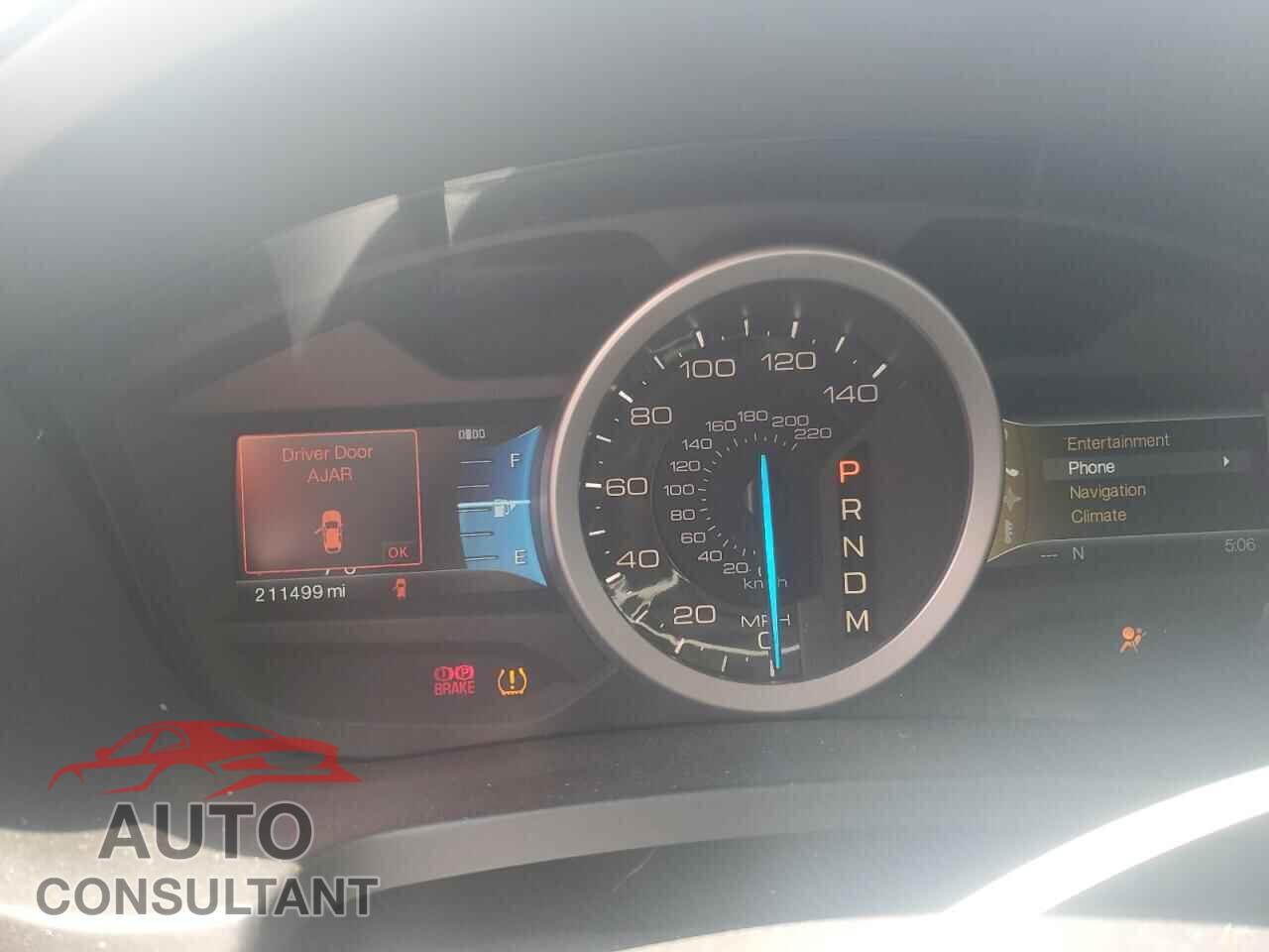 FORD EXPLORER 2011 - 1FMHK8D80BGA29502