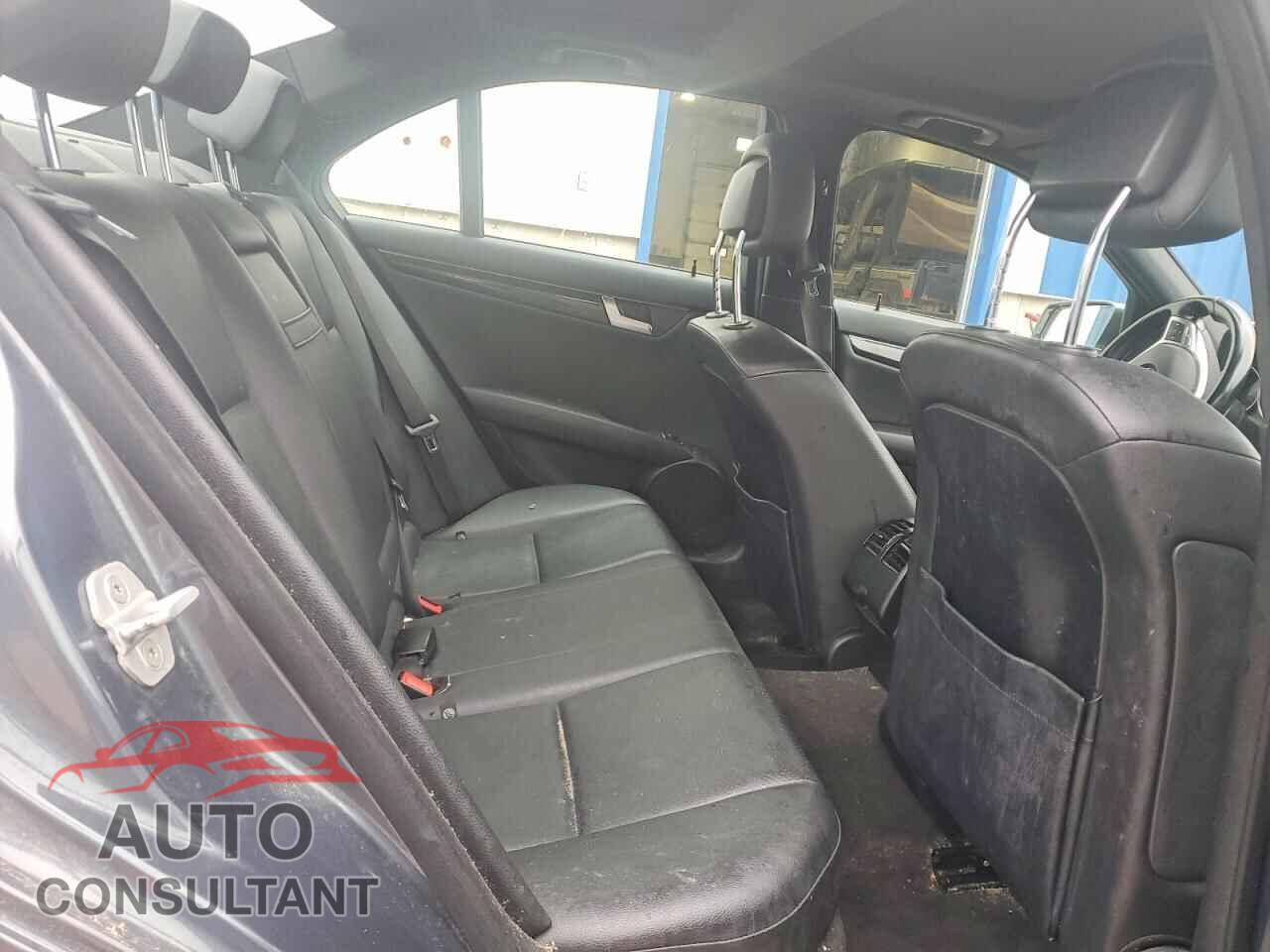 MERCEDES-BENZ C-CLASS 2014 - WDDGF8JB0EA953407