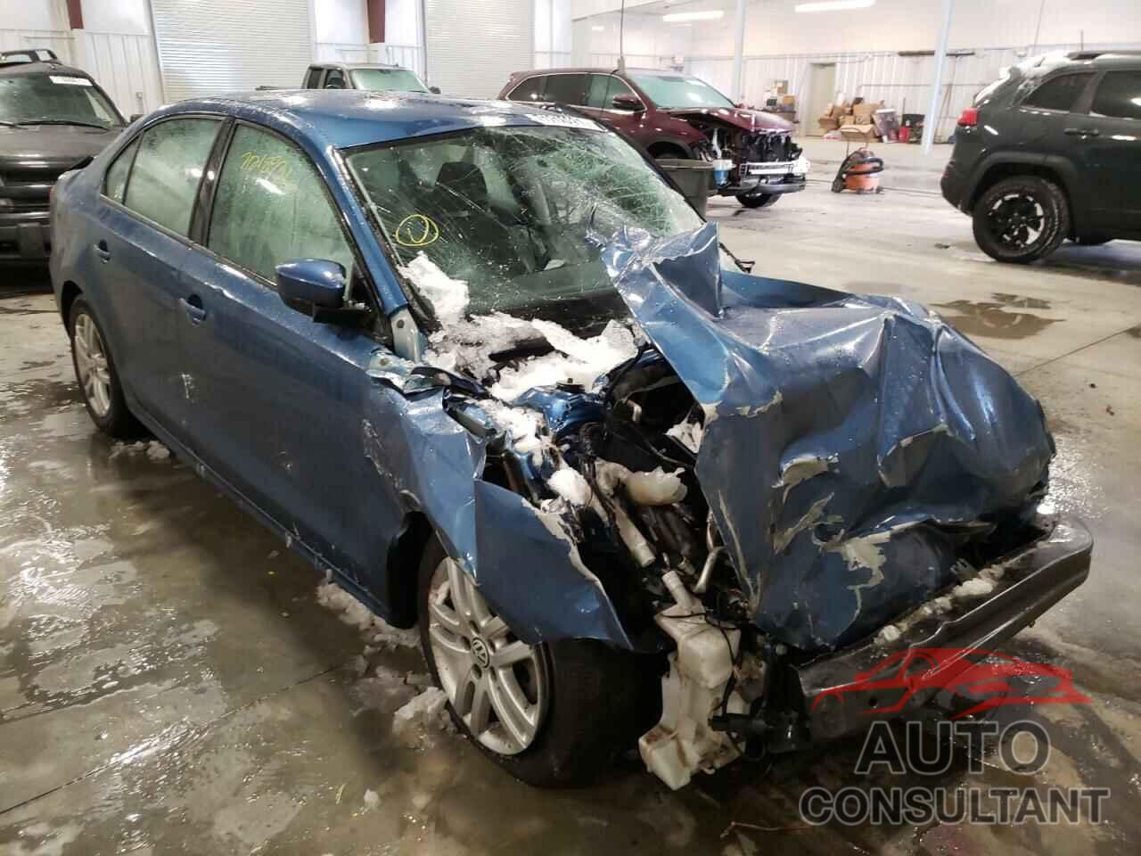 VOLKSWAGEN JETTA 2018 - 3VW2B7AJXJM261862