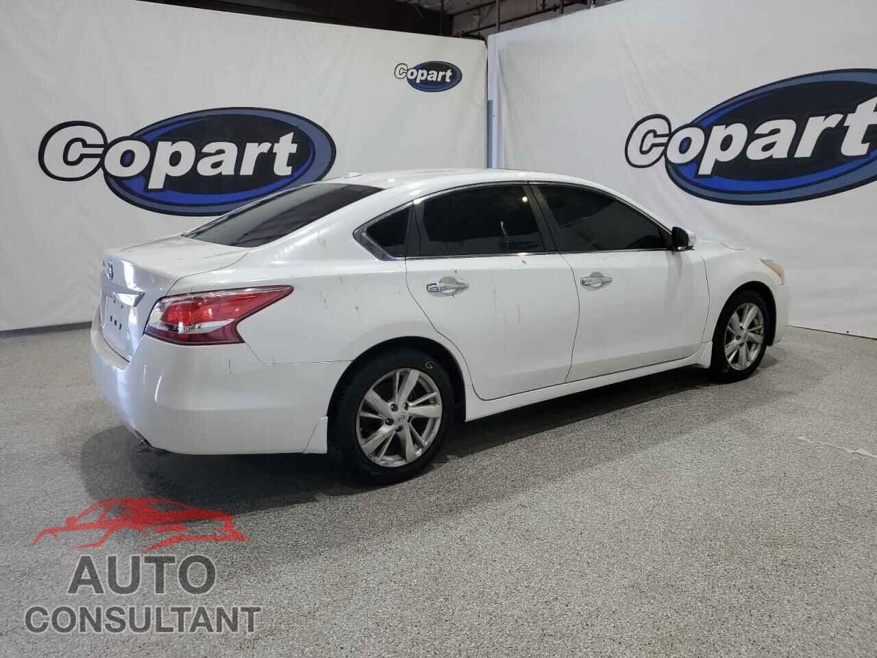 NISSAN ALTIMA 2013 - 1N4AL3AP7DN575218
