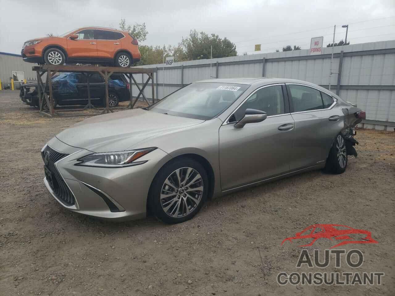 LEXUS ES300 2019 - JTHB21B10K2023721