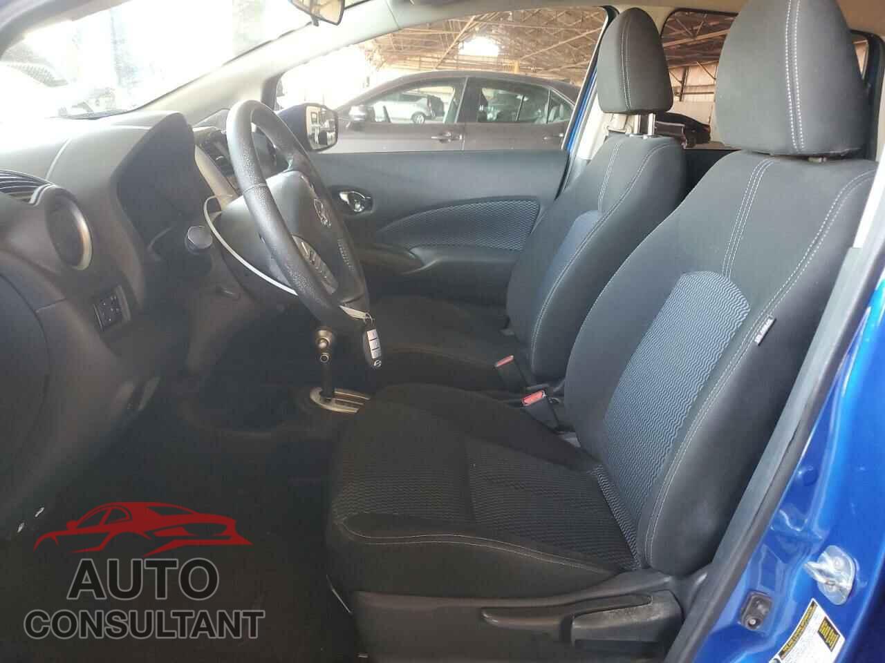 NISSAN VERSA 2017 - 3N1CE2CP3HL355121