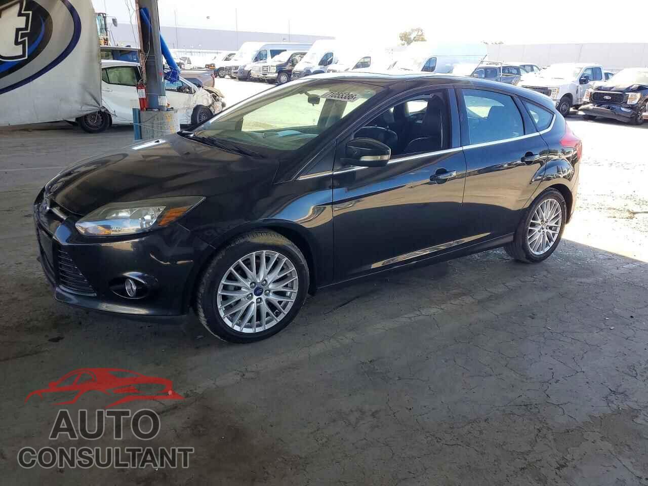 FORD FOCUS 2013 - 1FADP3N20DL382596