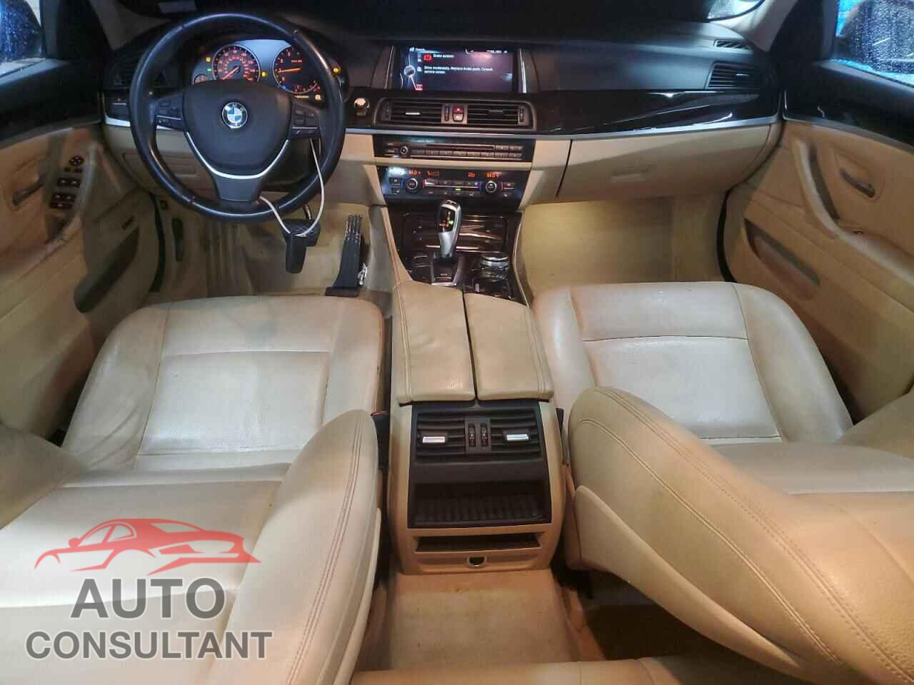BMW 5 SERIES 2015 - WBA5A5C52FD524630
