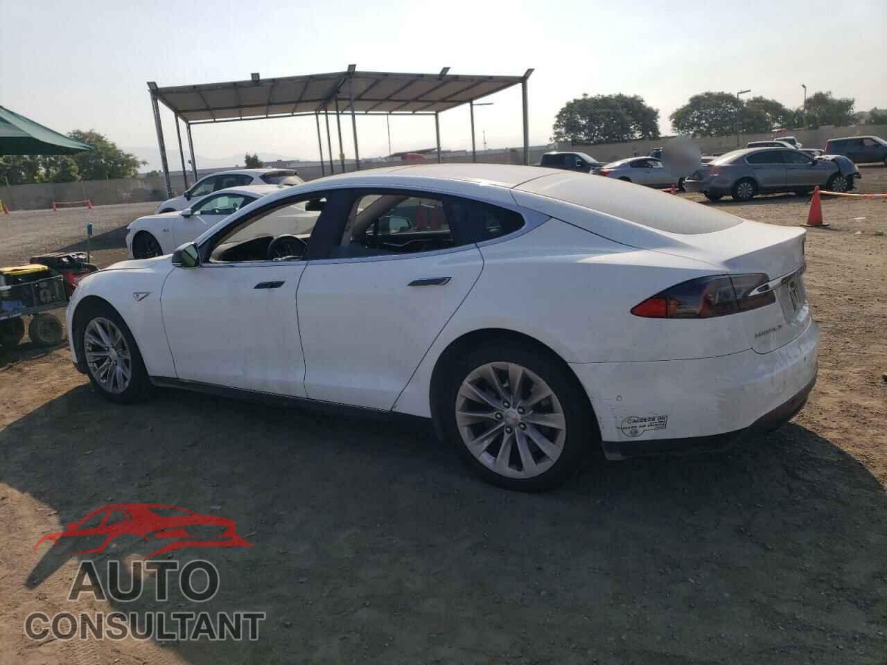 TESLA MODEL S 2016 - 5YJSA1E1XGF135835