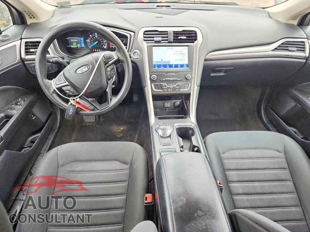 FORD FUSION 2020 - 3FA6P0LU3LR228279