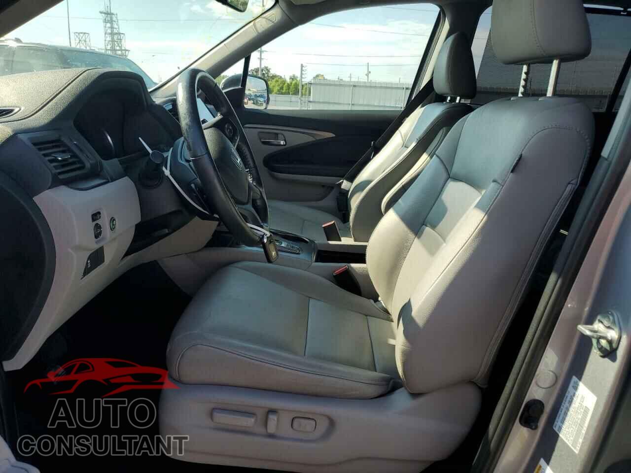 HONDA PILOT 2021 - 5FNYF5H27MB007748