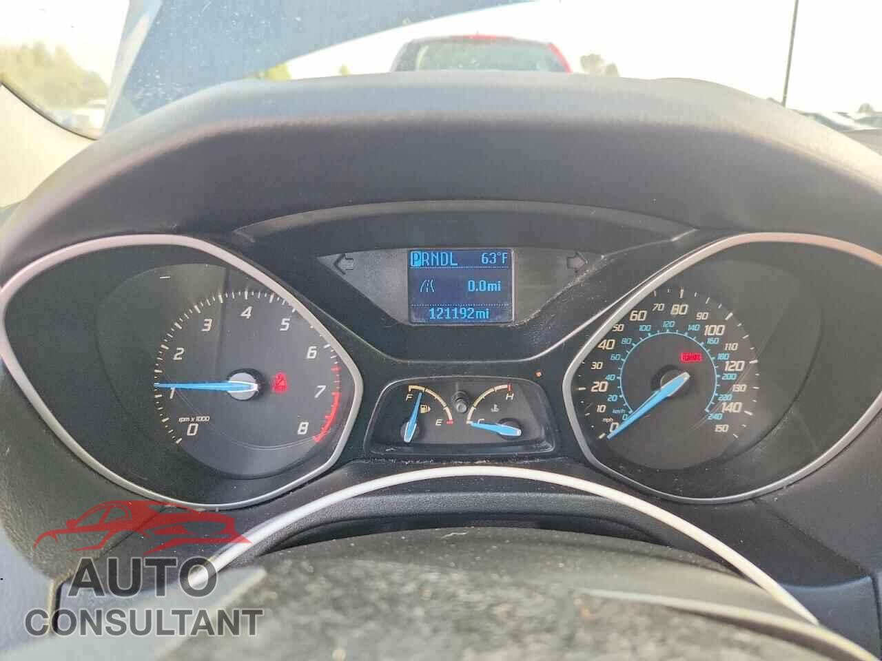 FORD FOCUS 2012 - 1FAHP3E21CL285326
