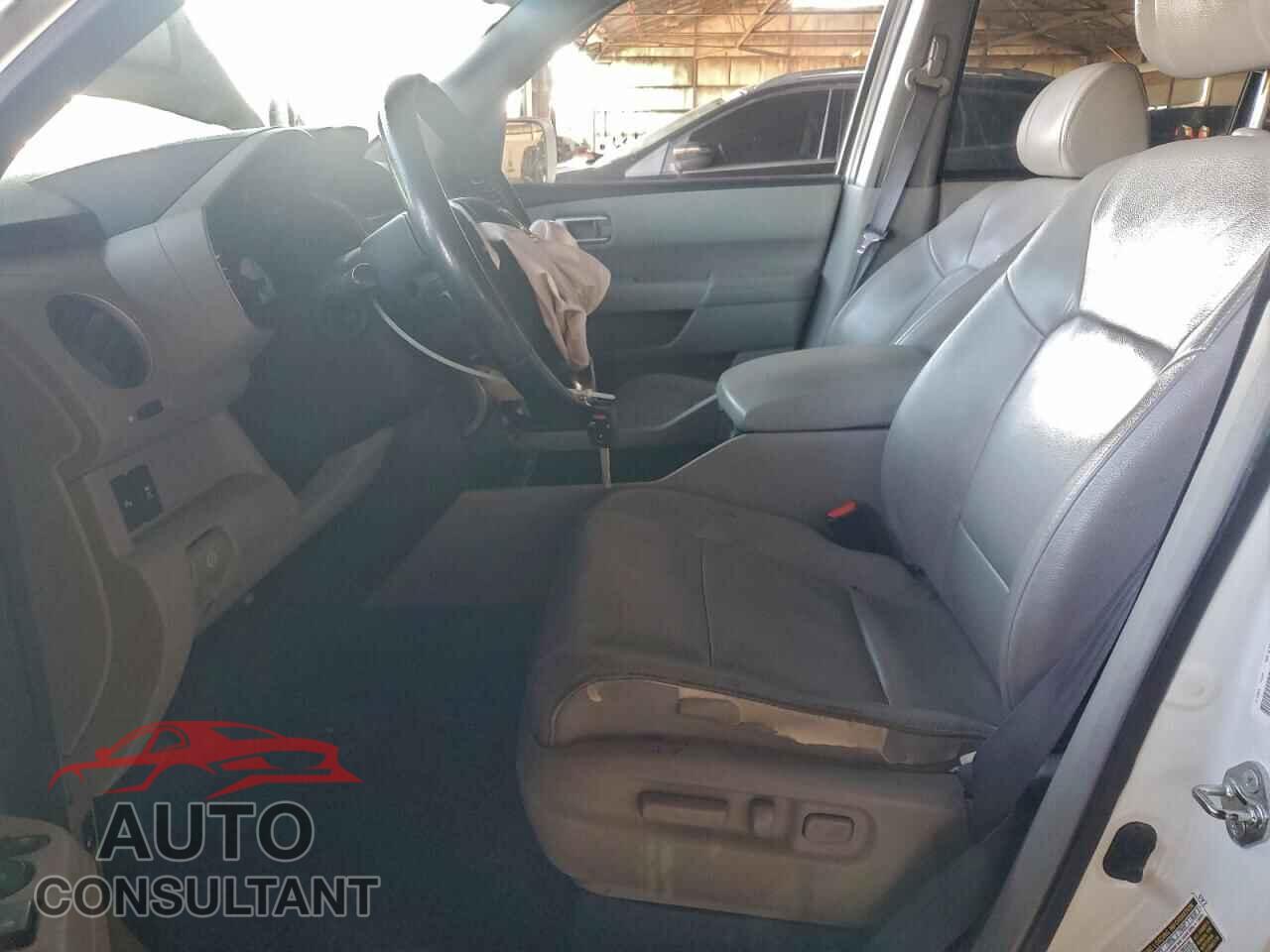 HONDA PILOT 2014 - 5FNYF3H94EB016104