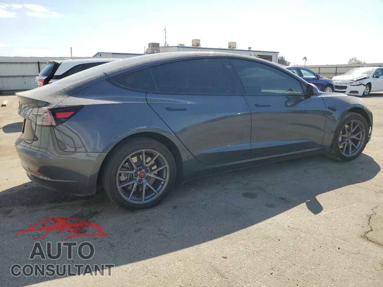 TESLA MODEL 3 2023 - 5YJ3E1EA0PF687367