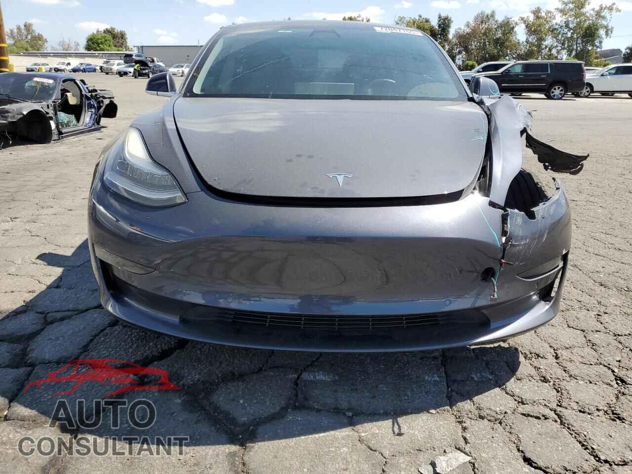 TESLA MODEL 3 2019 - 5YJ3E1EA4KF426963