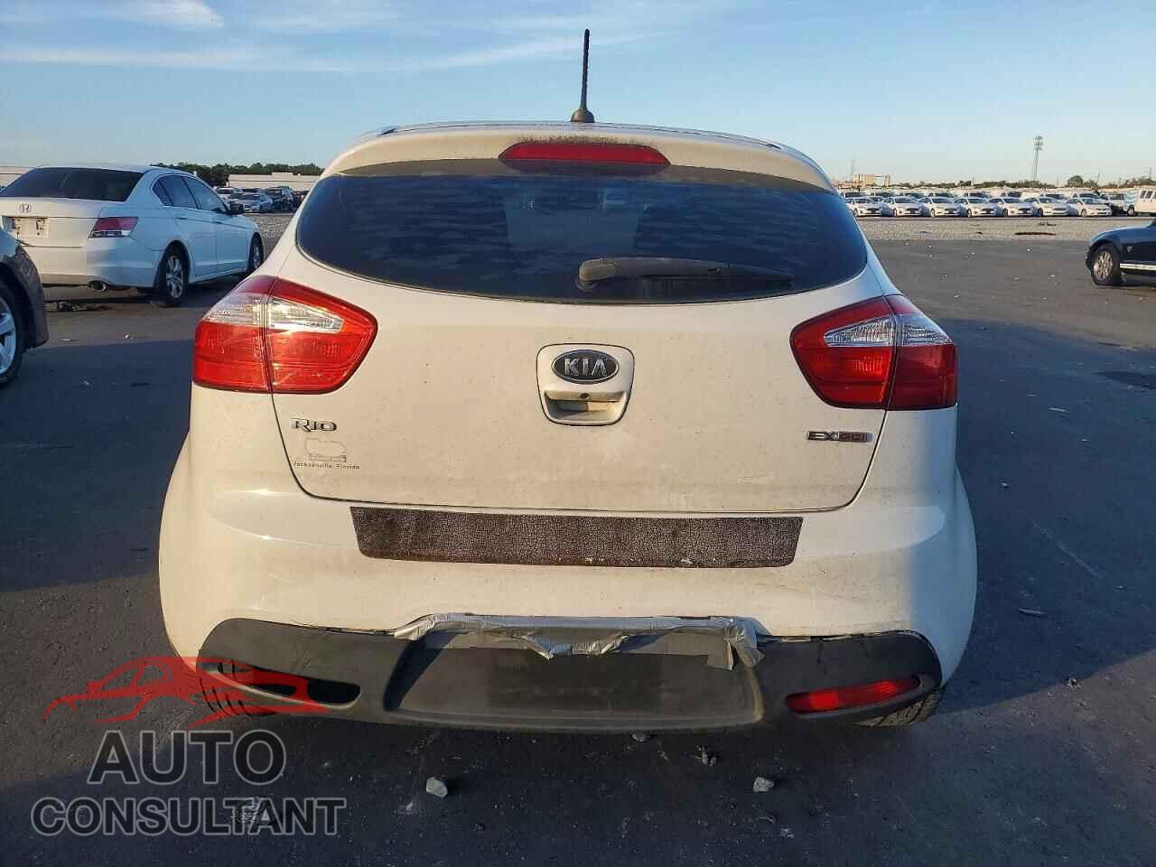 KIA RIO 2013 - KNADN5A37D6132410
