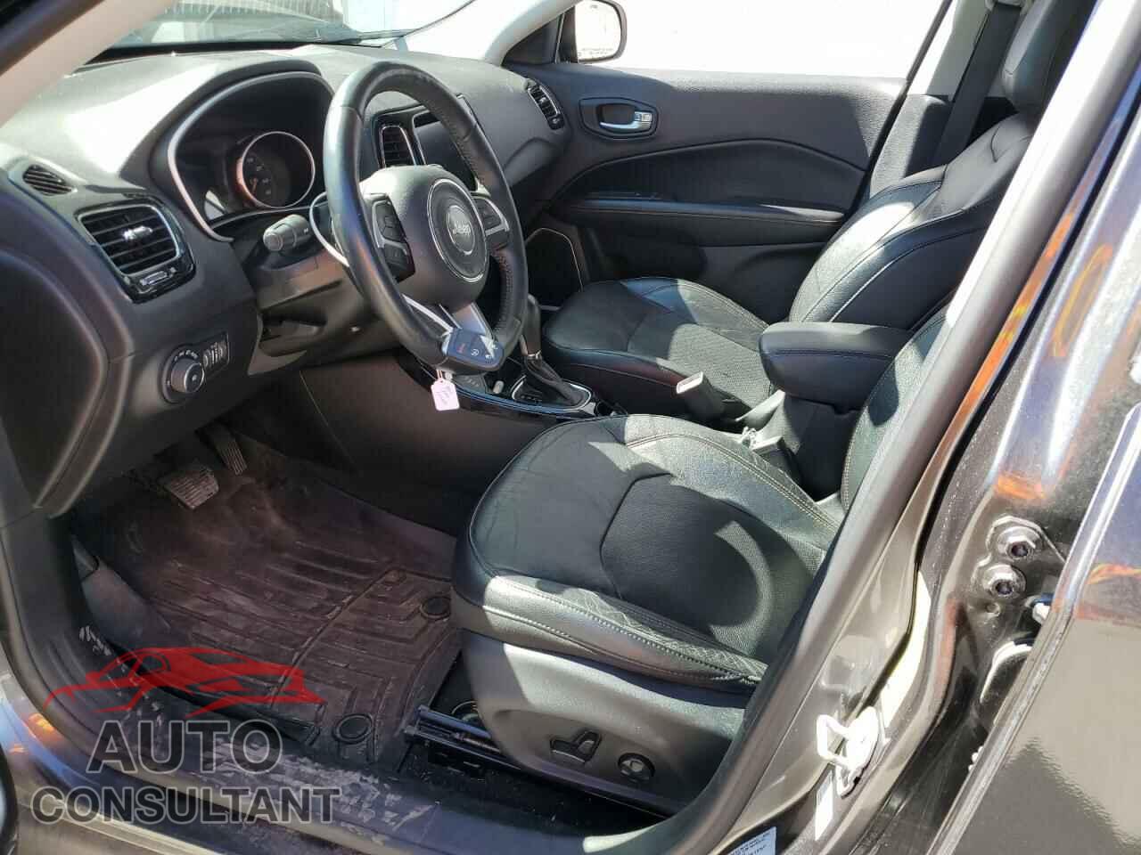 JEEP COMPASS 2017 - 3C4NJDCB8HT640138