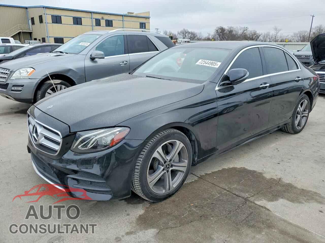 MERCEDES-BENZ E-CLASS 2020 - WDDZF8DB1LA719908