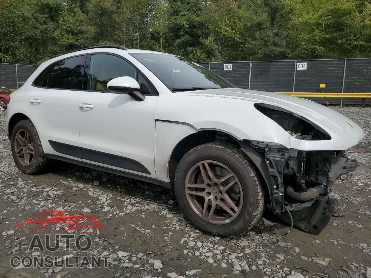 PORSCHE MACAN 2017 - WP1AA2A59HLB04650