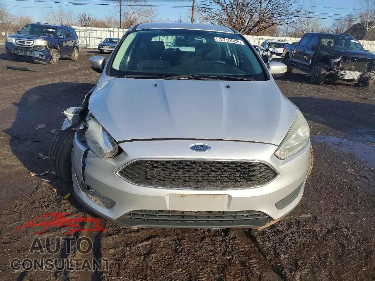 FORD FOCUS 2015 - 1FADP3K29FL282567