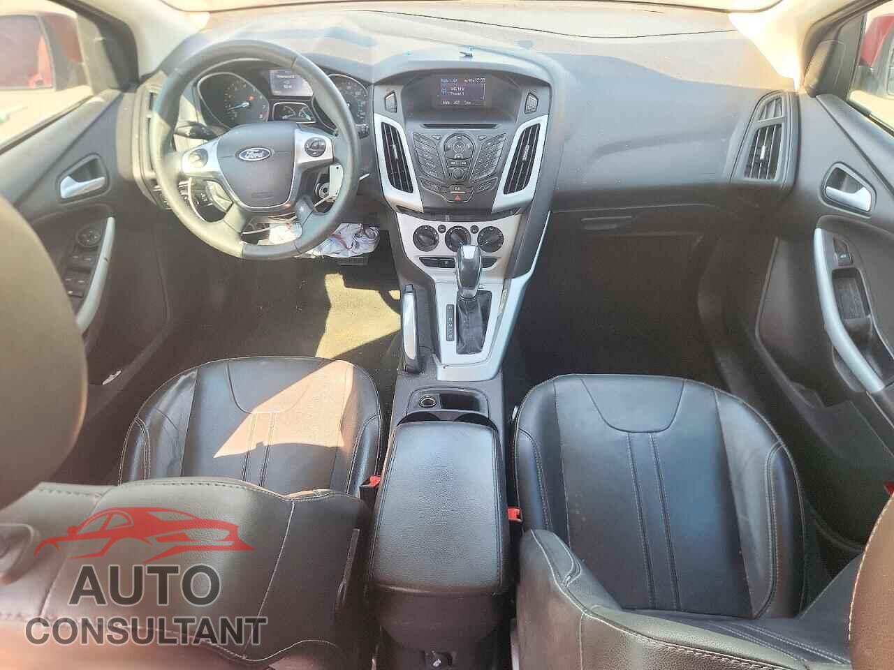 FORD FOCUS 2014 - 1FADP3K29EL161245