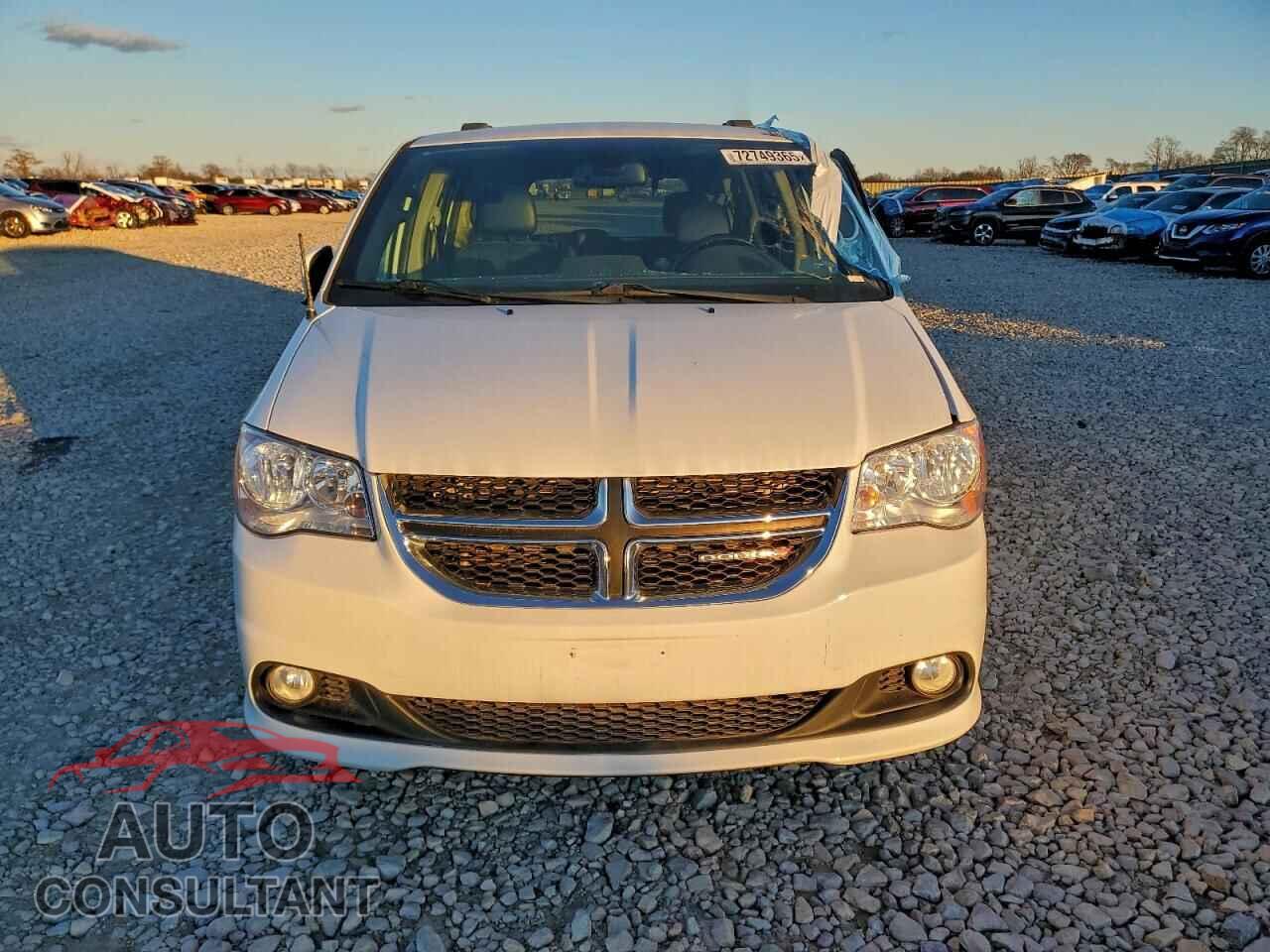 DODGE CARAVAN 2018 - 2C4RDGCG2JR326256