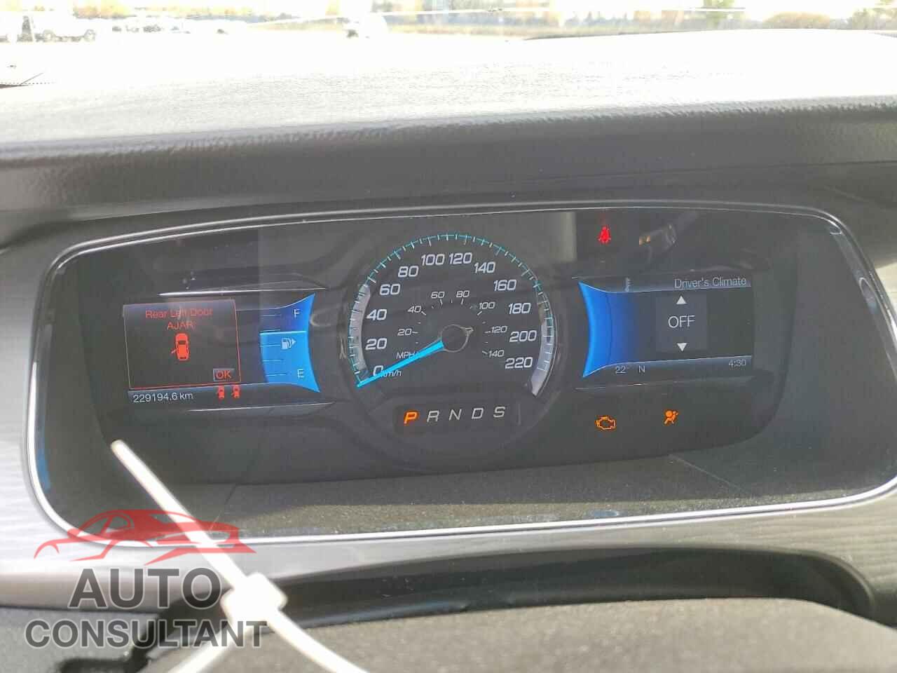 FORD TAURUS 2013 - 1FAHP2H83DG132712