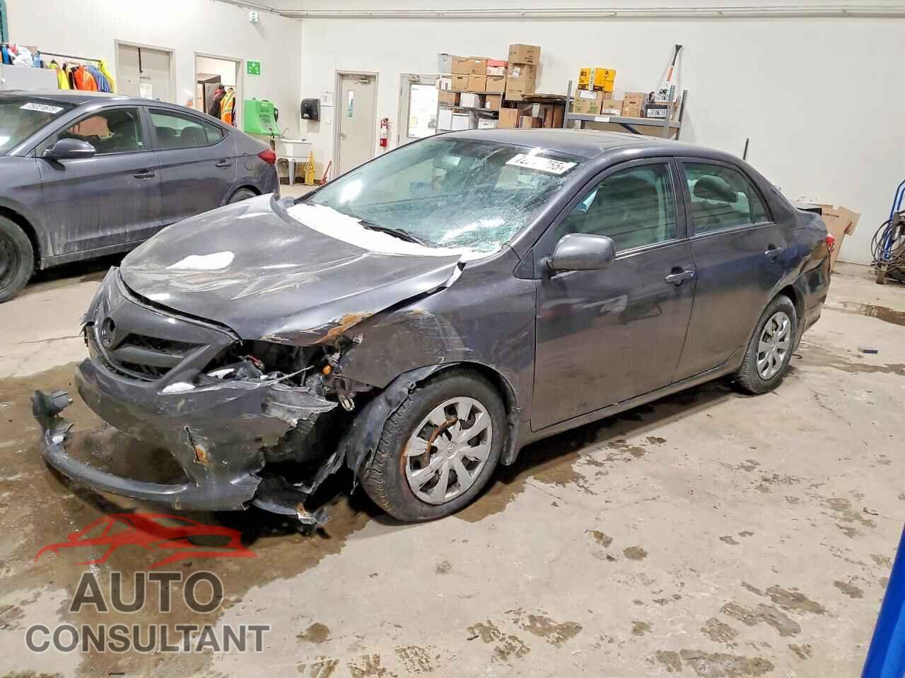 TOYOTA COROLLA 2013 - 2T1BU4EE5DC071246