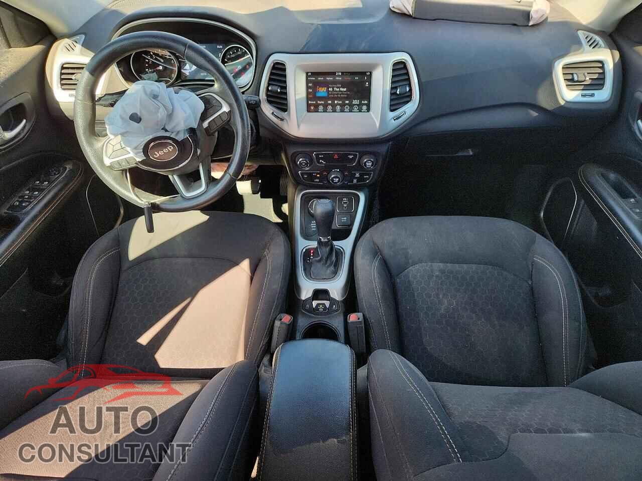 JEEP COMPASS 2019 - 3C4NJDAB1KT847870