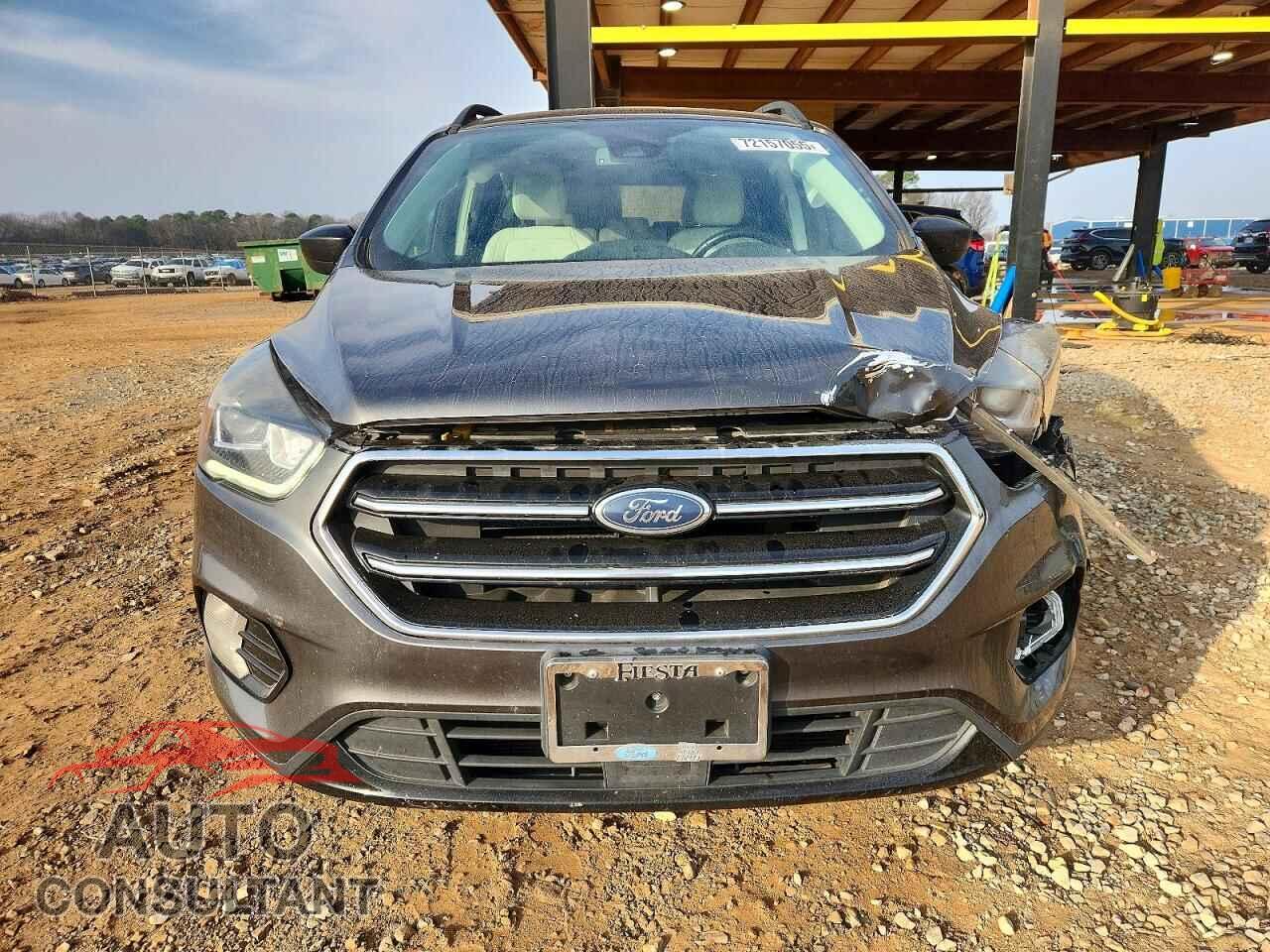 FORD ESCAPE 2018 - 1FMCU0HD2JUC70815