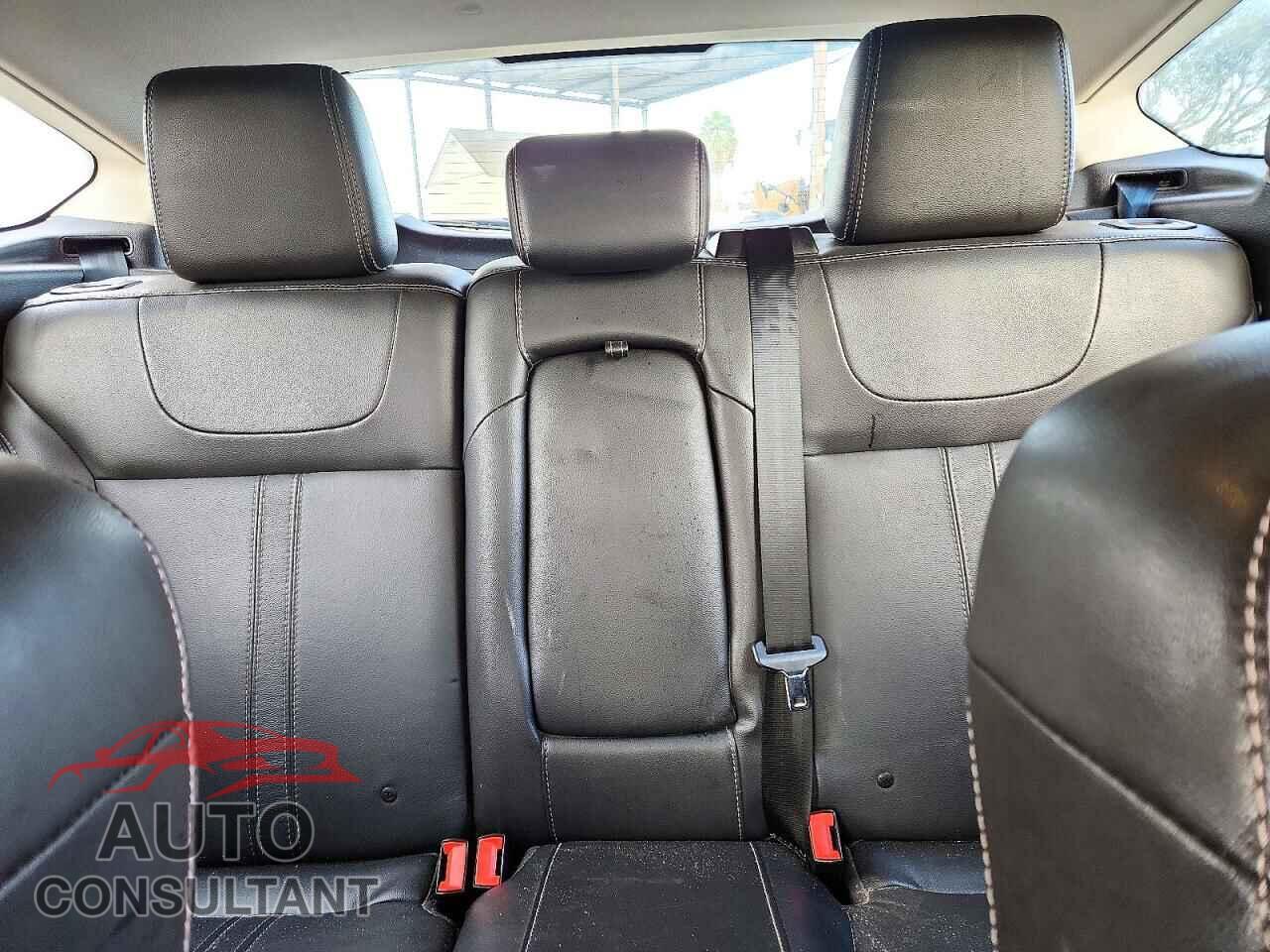 FORD FOCUS 2014 - 1FADP3N20EL391736