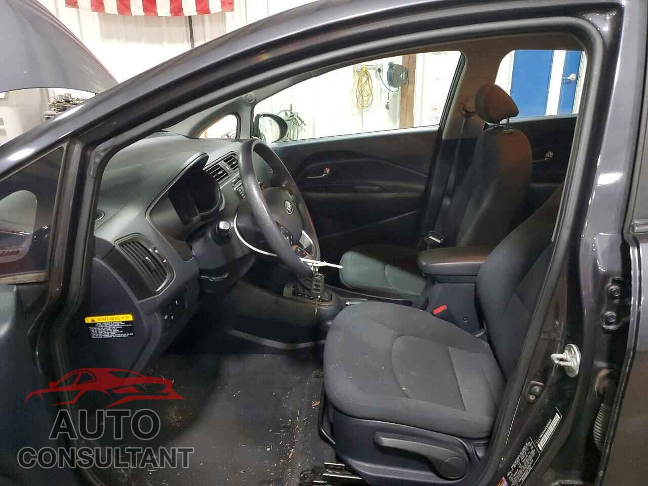 KIA RIO 2012 - KNADN4A33C6082629
