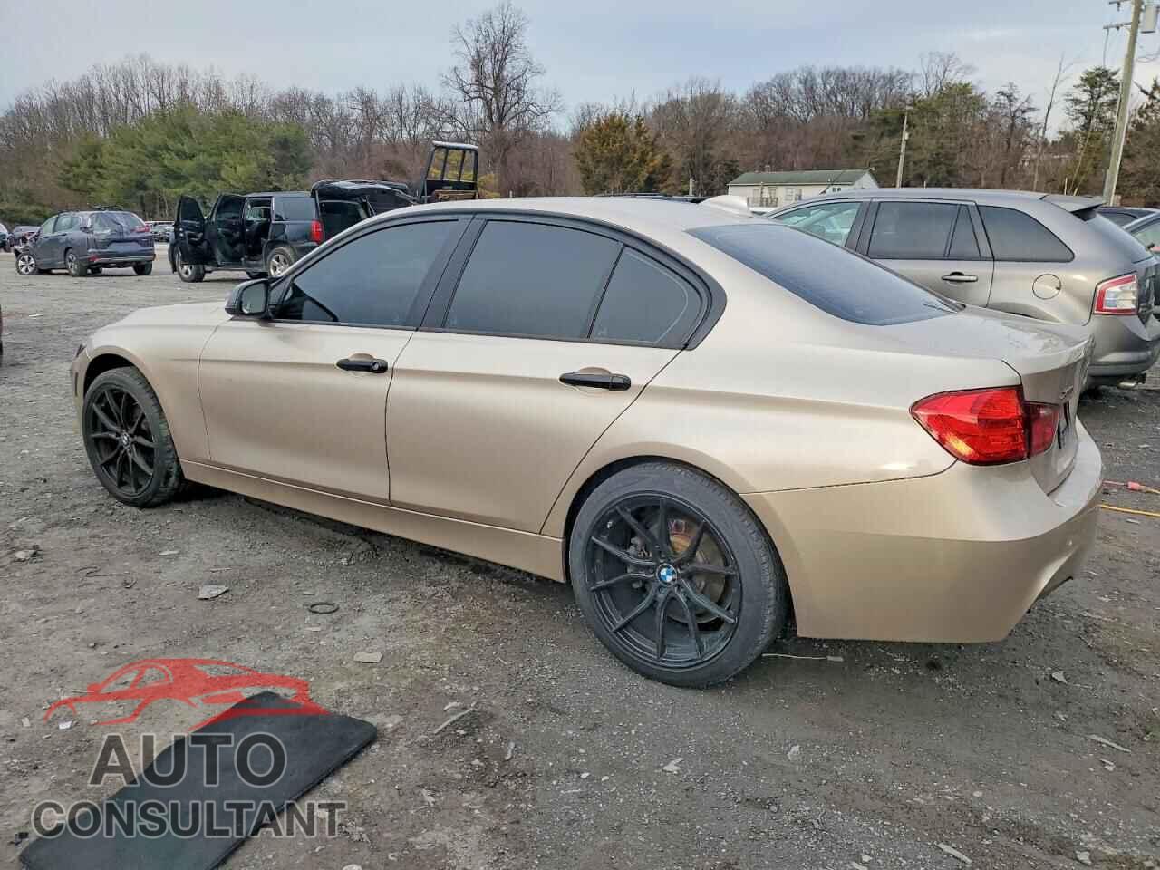 BMW 3 SERIES 2013 - WBA3B5C58DF593540