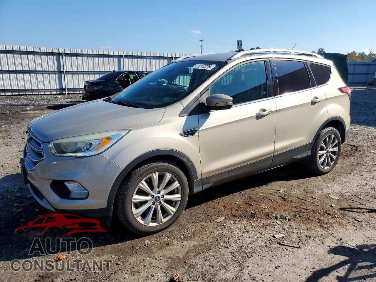 FORD ESCAPE 2017 - 1FMCU9J9XHUD37245