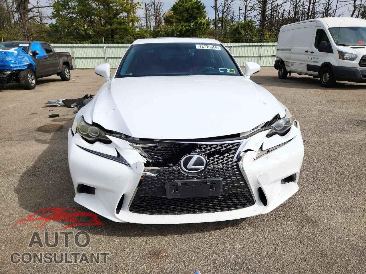 LEXUS IS 2015 - JTHCF1D20F5028839