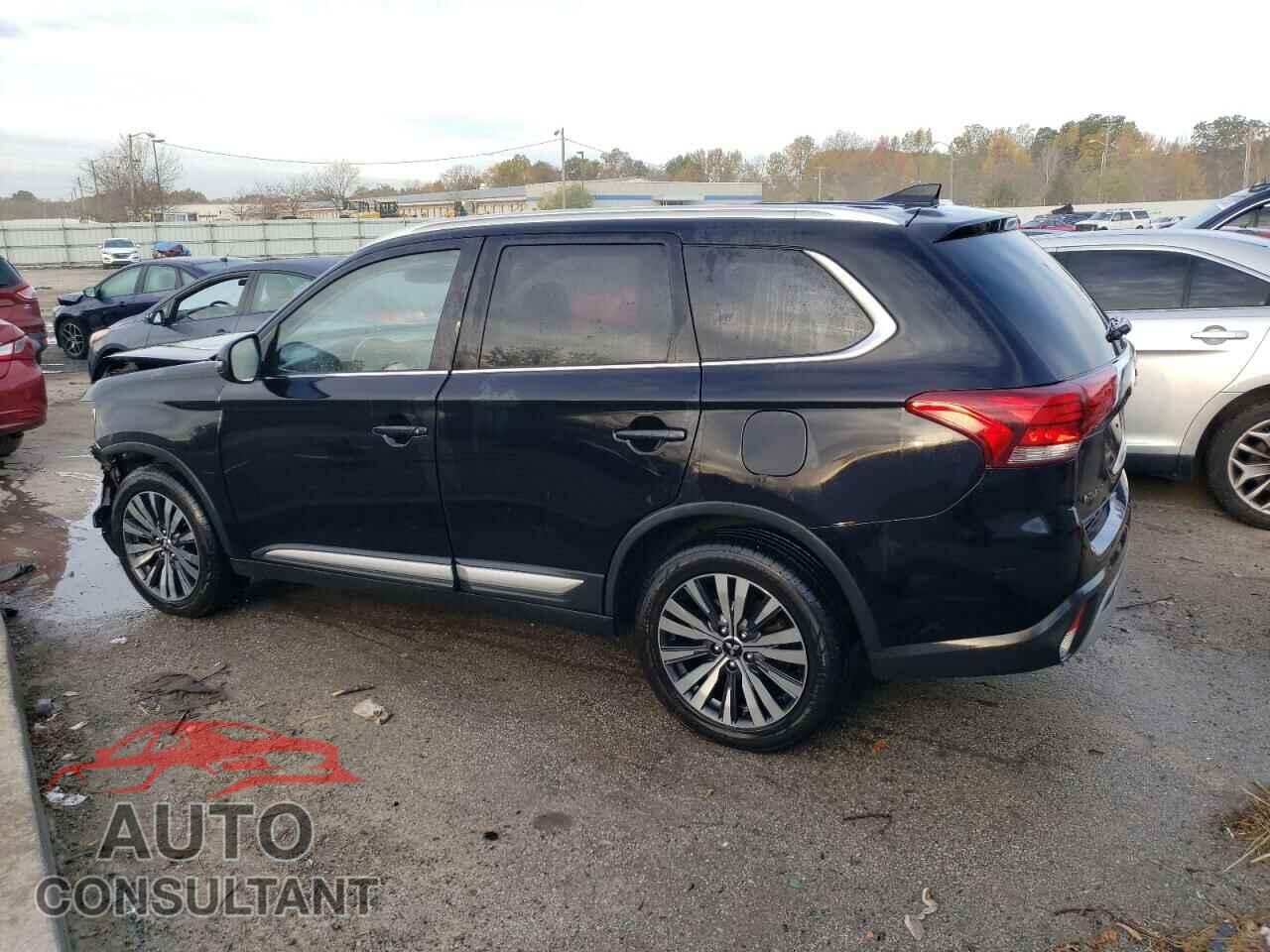 MITSUBISHI OUTLANDER 2019 - JA4AD3A31KZ005669