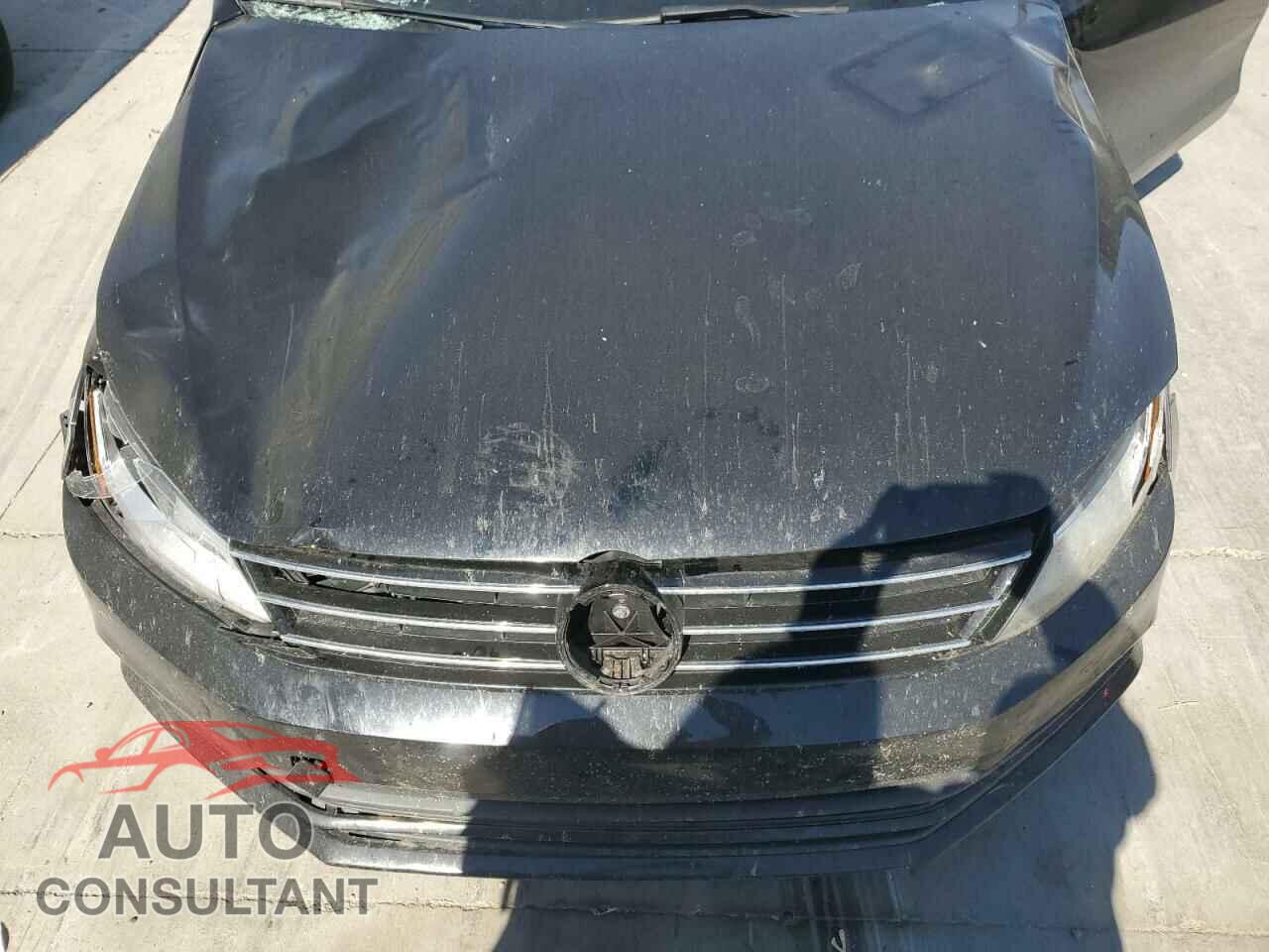 VOLKSWAGEN JETTA 2017 - 3VW167AJ1HM377672