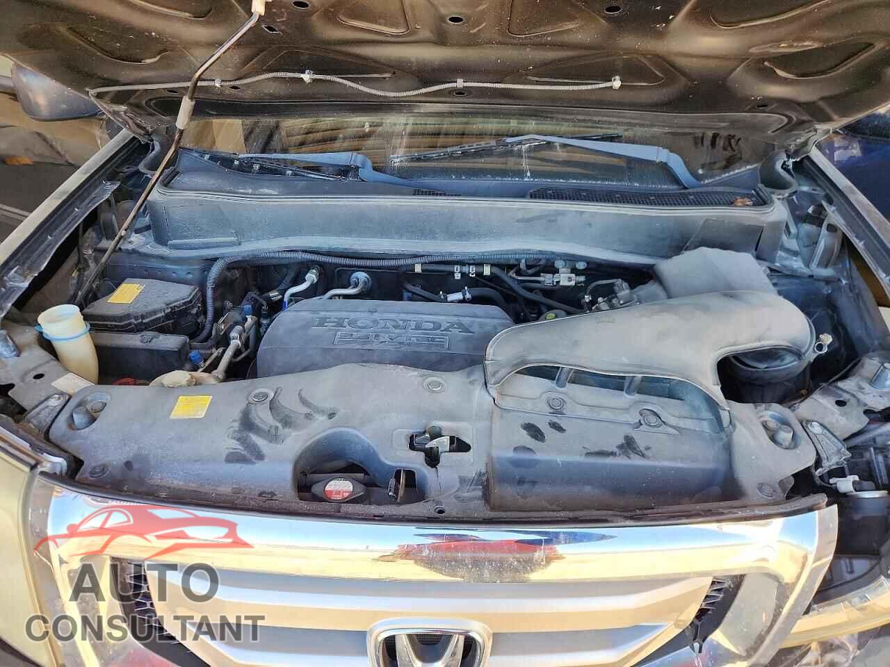 HONDA PILOT 2011 - 5FNYF4H58BB009588
