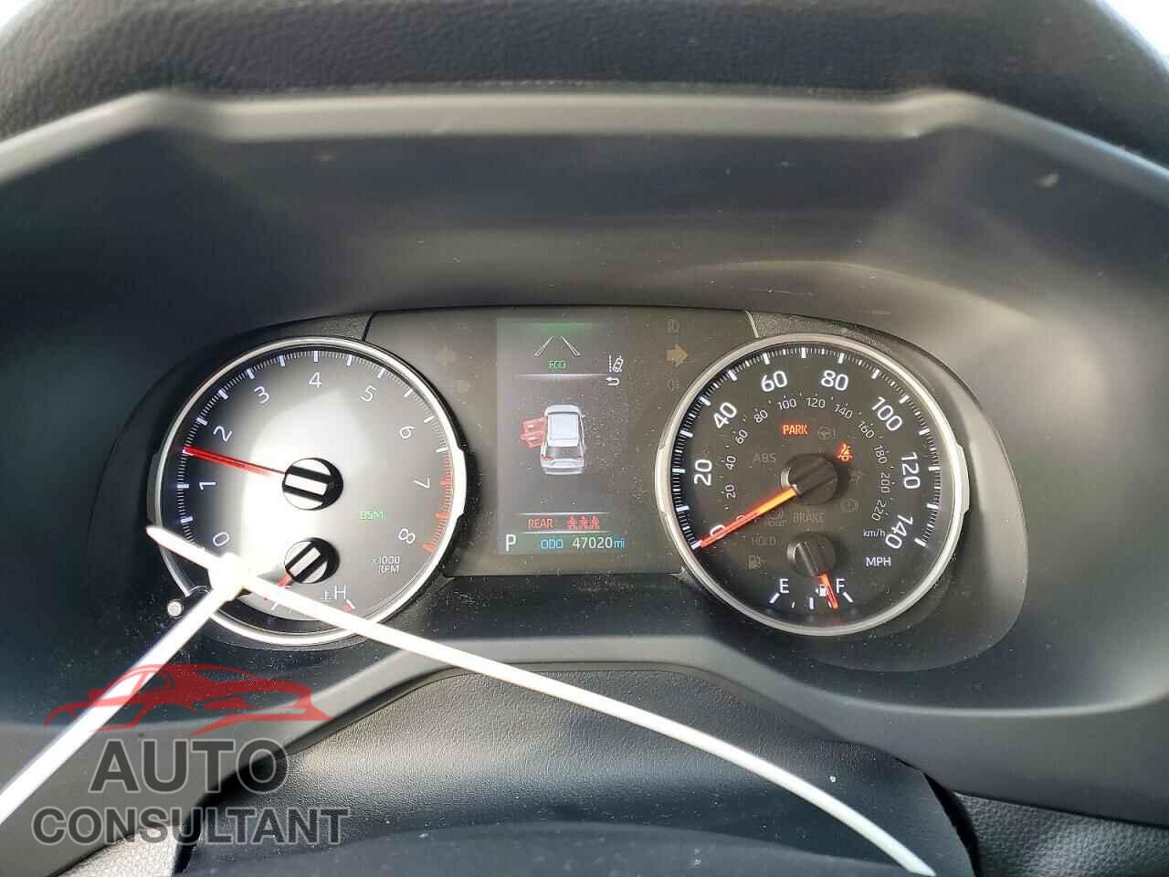 TOYOTA RAV4 2019 - JTMP1RFV4KD034571