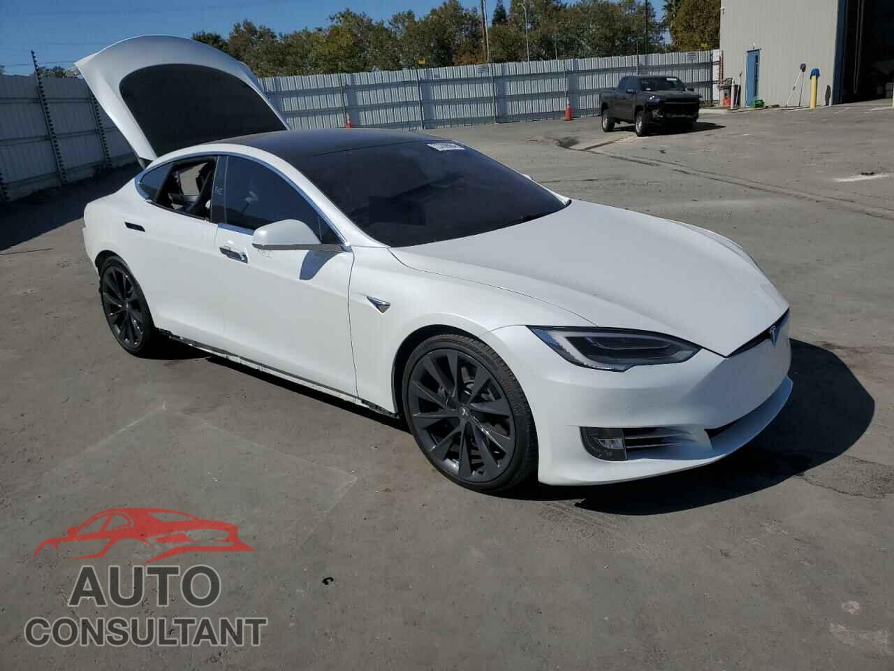 TESLA MODEL S 2020 - 5YJSA1E2XLF415645