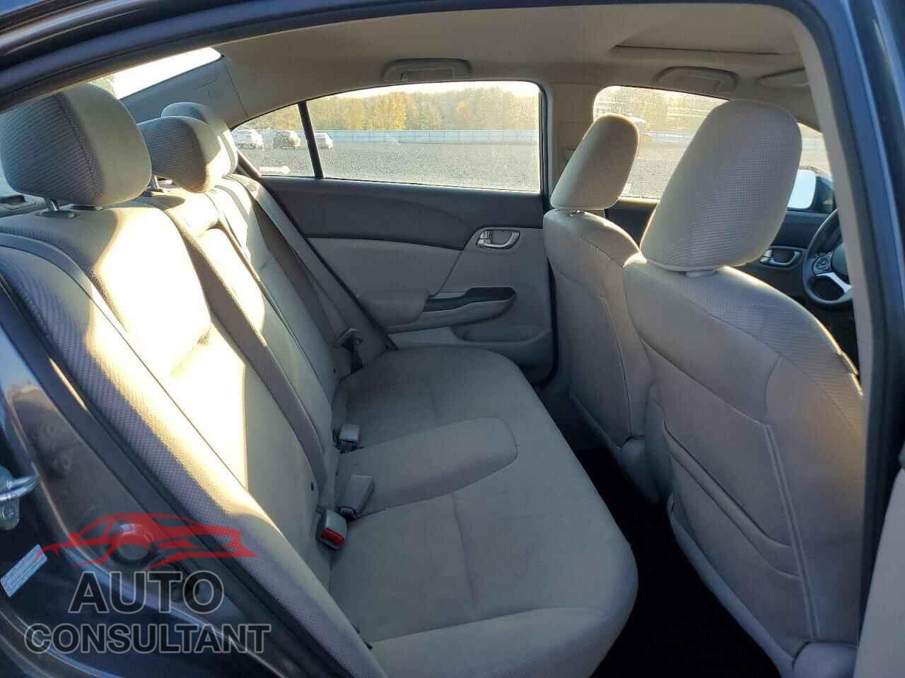 HONDA CIVIC 2012 - 2HGFB2F86CH529371