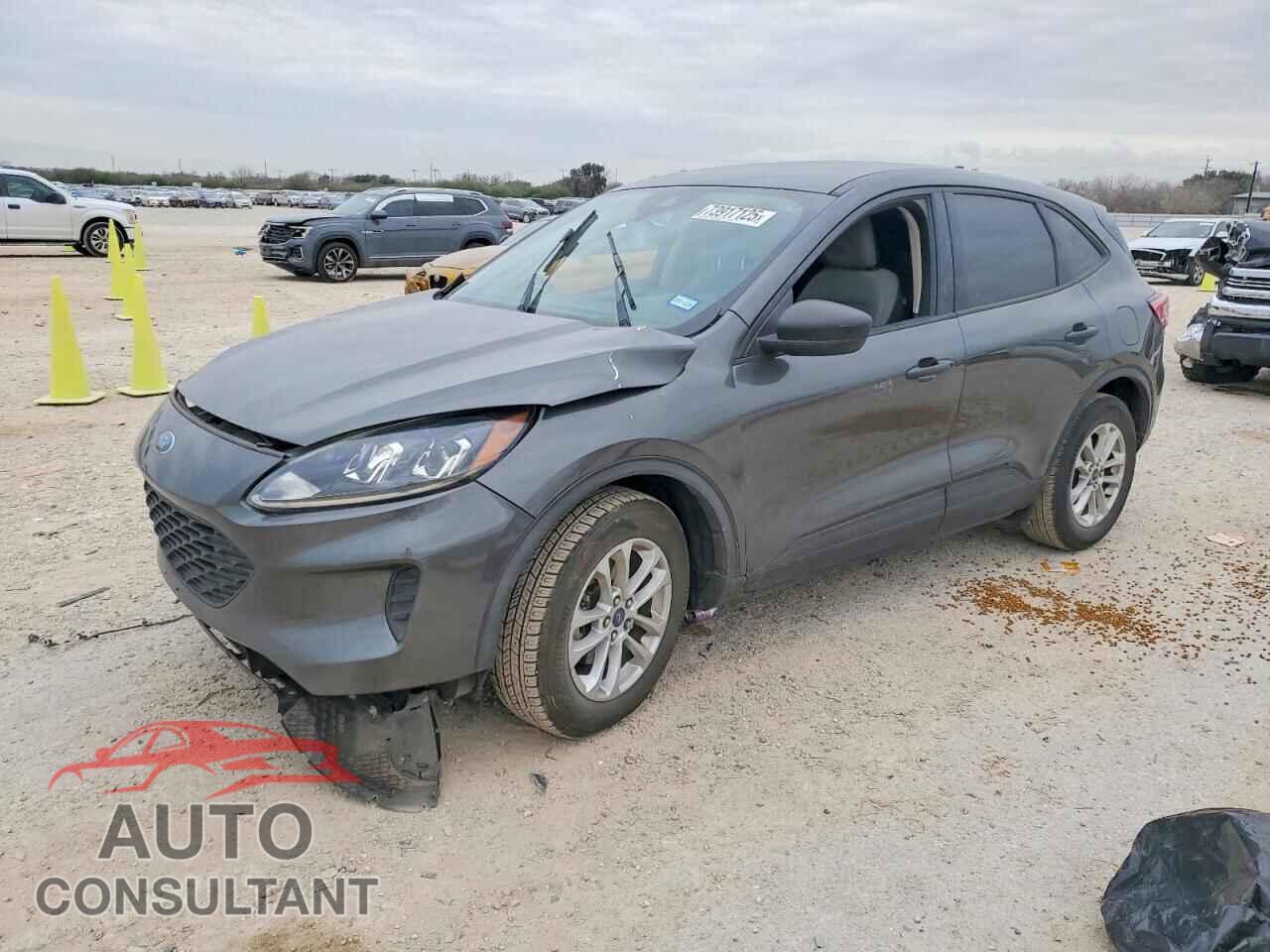 FORD ESCAPE 2020 - 1FMCU0F60LUA32680