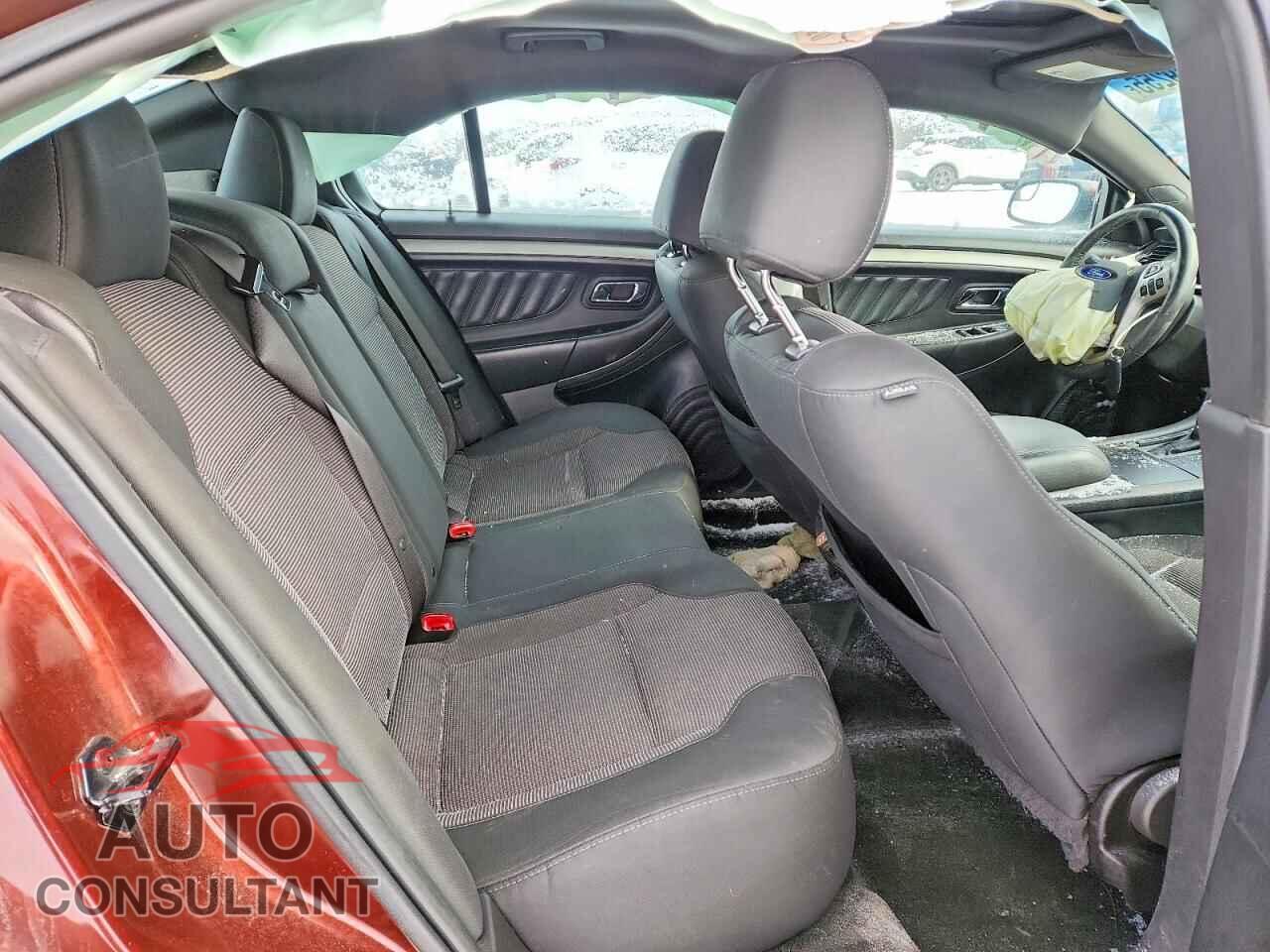 FORD TAURUS 2015 - 1FAHP2E83FG112404