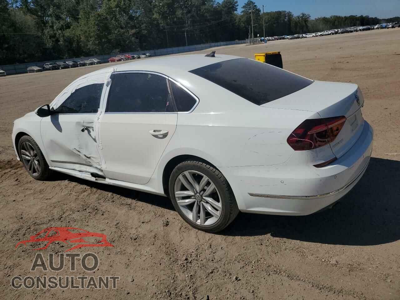 VOLKSWAGEN PASSAT 2017 - 1VWCT7A37HC081768