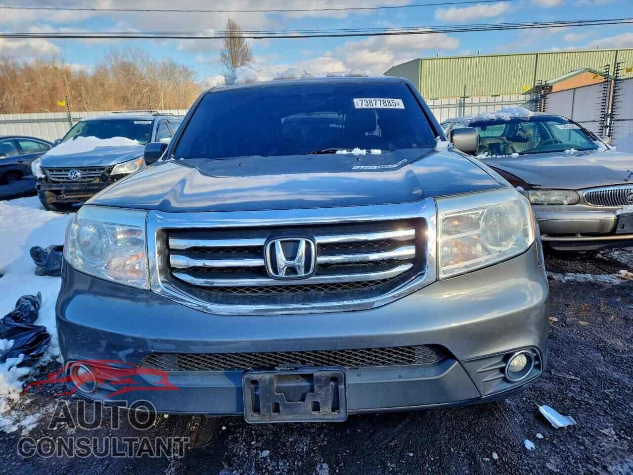 HONDA PILOT 2013 - 5FNYF4H73DB027498