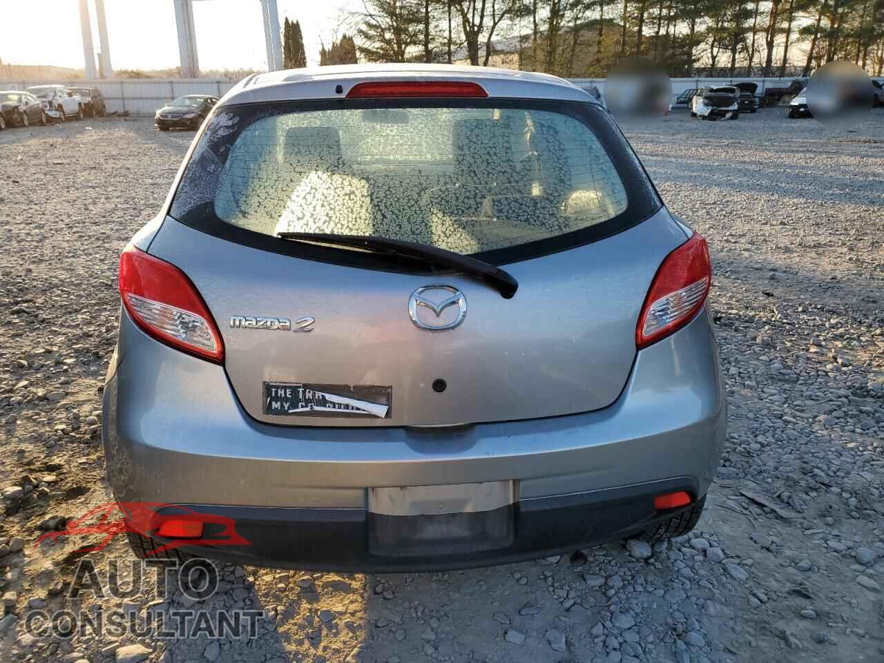 MAZDA 2 2014 - JM1DE1KZ0E0182746