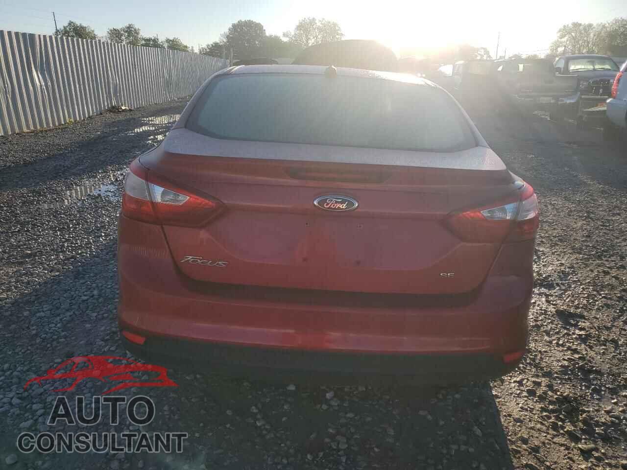 FORD FOCUS 2012 - 1FAHP3F25CL255812