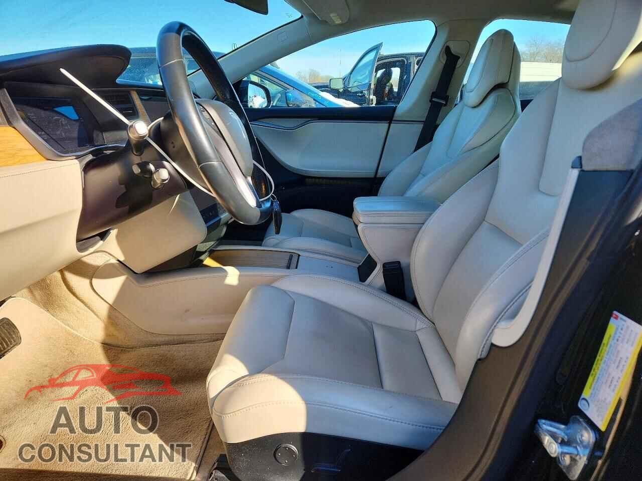 TESLA MODEL S 2018 - 5YJSA1E24JF293328