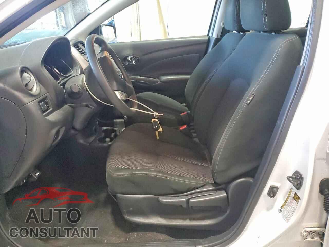 NISSAN VERSA 2017 - 3N1CN7AP6HL841079